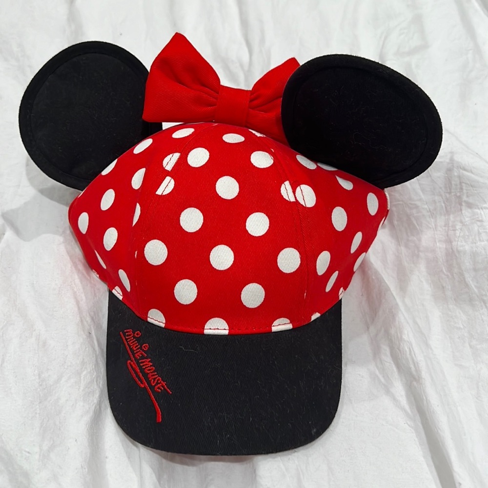 Minnie Mouse Disney Park Polka Dot Cap Red Snapback Hat